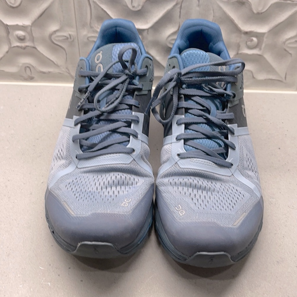 On Cloud Cloudace size 10 (EUR 44) running shoes (blue)